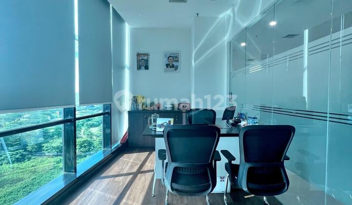 Disewakan Ruang Kantor/ Office Space Full Furnished Lokasi Strategis Dekat Akses Tol , Selangkah ke Mall