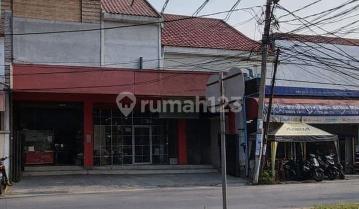 Ruko 3 Lantai Siap Pakai Jalan Utama Bulevar Hijau Harapan Indah