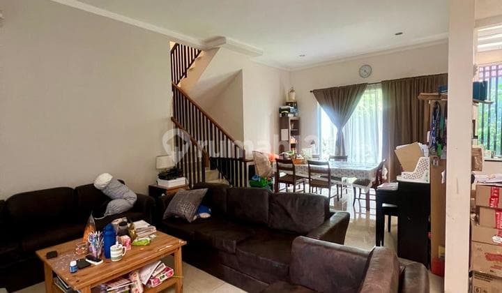 Rumah Dijual Kebayoran Bintaro Jaya SHM Dekat Toll