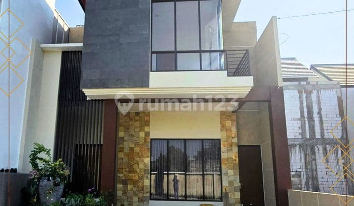 Rumah 2 Lantai Di Kota Malang Dekat Universitas Brawijaya Malang