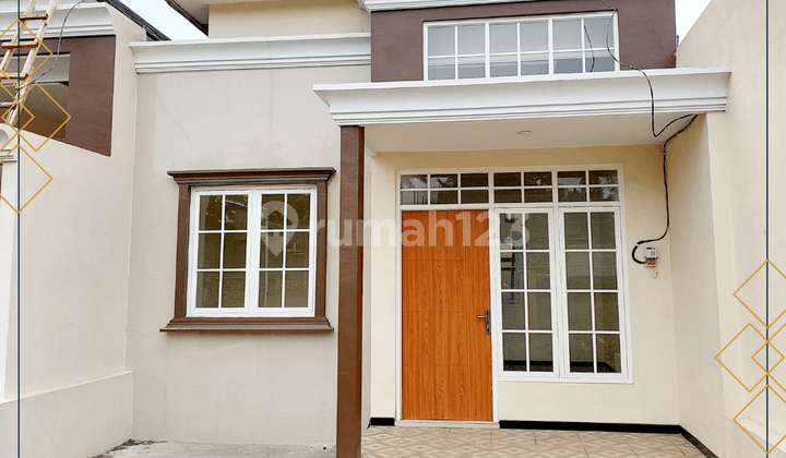 Rumah Modern Classic Kota Malang View Pegunungan & City Light