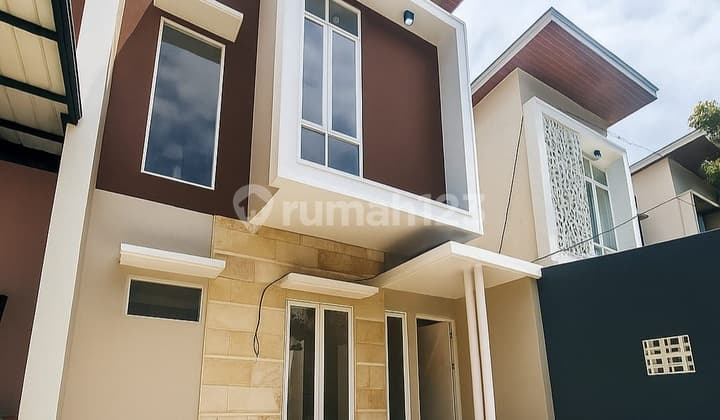 Dijual Rumah 2 Lantai Modern Minimalis Di Villa Dieng Residence Malang – Free Semua Biaya & Unit Ready