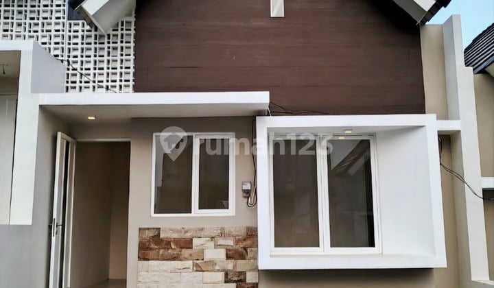 Rumah Murah Nuansa Villa Karangploso Malang