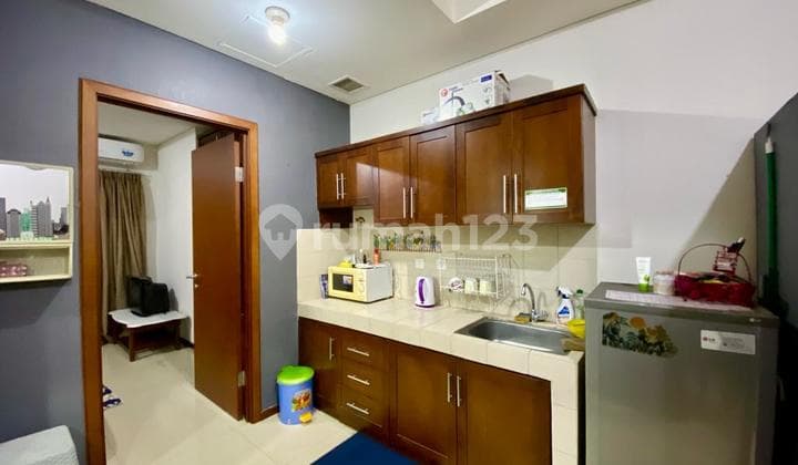 Dijual Thamrin Residence 1 BR Semi Furnished