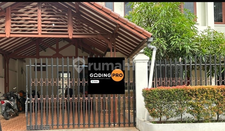Rumah Rapih Siap Huni Dua Lantai Garasi Bisa Dua Mobil Di Raffleshills Cibubur Jakarta Timur
