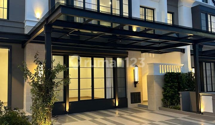 rumah baru dengan attic di kawasan asri, summarecon serpong