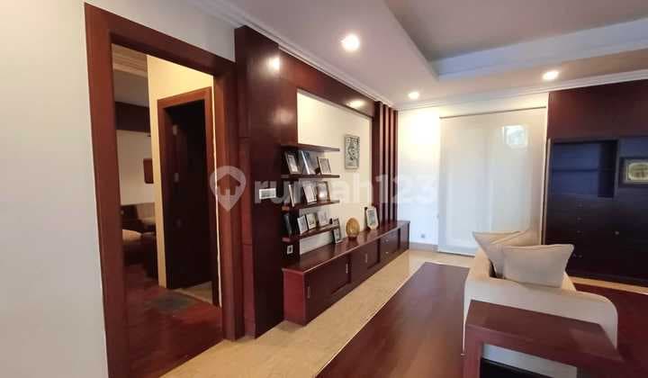DIJUAL VILLA MEWAH BAGUS SEMI FURNISHED