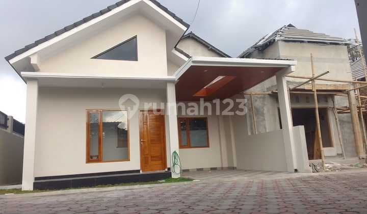 Rumah Baru Siap Huni Kaliurang Uii