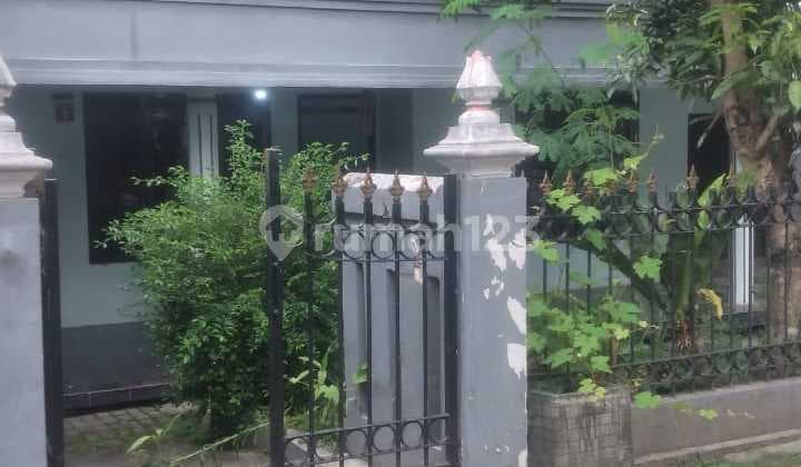 Rumah Disewakan di Trihanggo Gamping Hunian Semi Furnished Tengah Kota Dekat Mirota