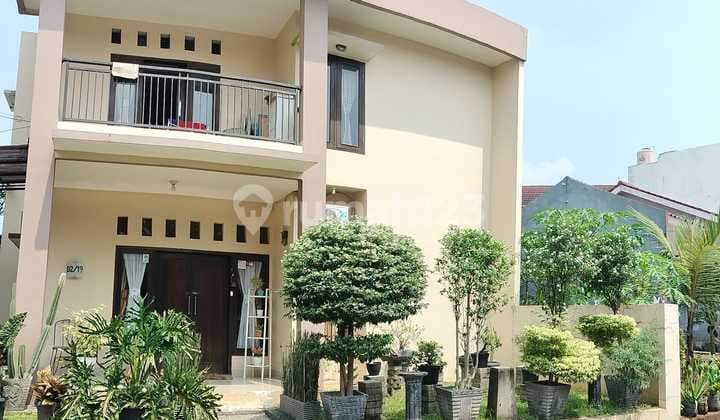 2-Story House with 3-Story Foundation for Sale Cheap Hook Position in Grand Depok City