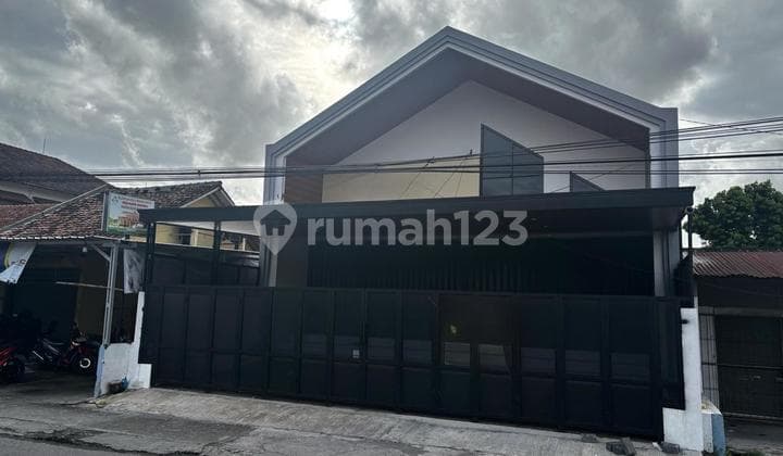 Ruko Tepi Jalan Ramai Dekat Kampus Uad dan Terminal Giwangan Yogyakarta