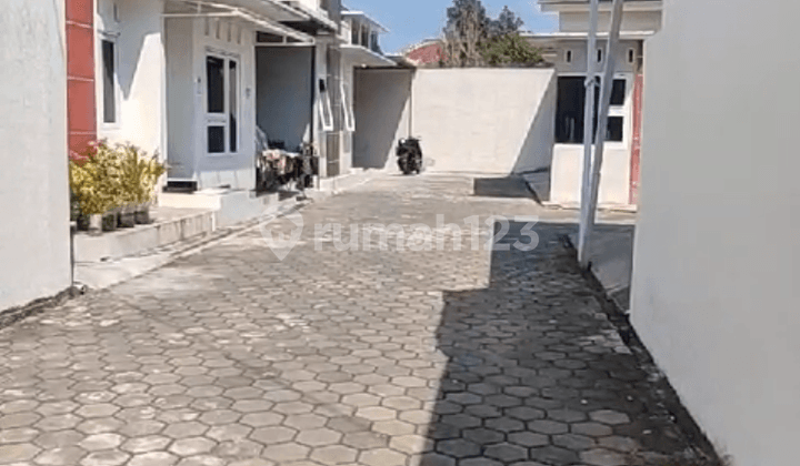 Nice Cluster House in Gamping Area Inside Ringroad Near Station