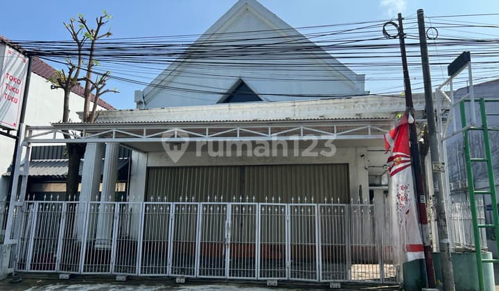 Ruko Strategis Dekat Kampus Ugm dan Hyatt Palagan Jogja