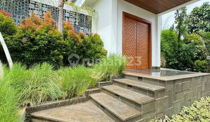 Pondok Indah luas bangunan 647 modern minimalis