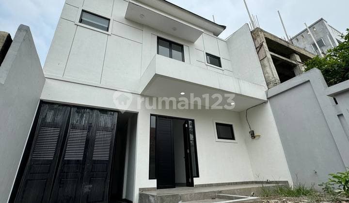 Cinere Mega Cinere Brand New 4 Kamar Tidur Dekat Tol Brigif