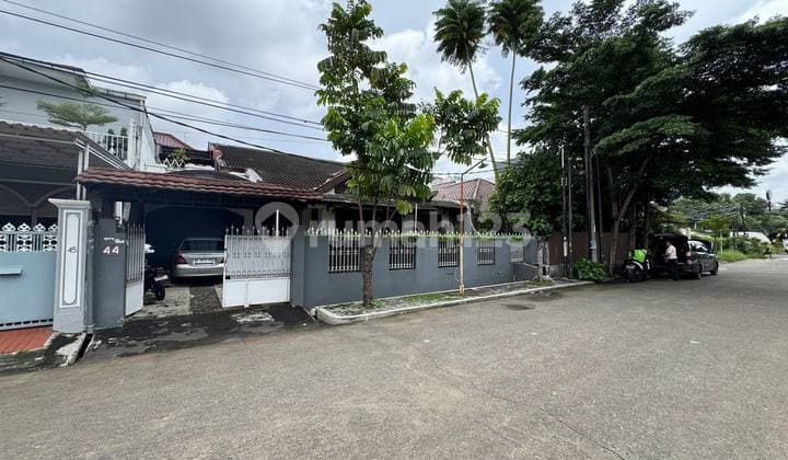 Cinere Mega Cinere Area 375 Main Road Suitable for Office Business