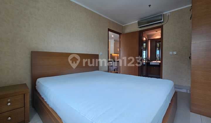 Sahid Sudirman Residence apartment lantai 10 depan mrt