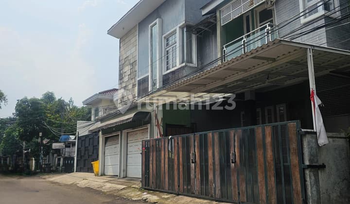 Turun Harga! Rumah Siap Huni + Private Pool di Cluster Villa Dago Toll