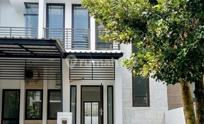 Rumah Cantik Siap Huni di Emerald Bintaro, Harga Nego!