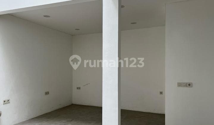 Rumah Murah di Jaksel, Harga 1 Man, Rumah Minimalist Modern
