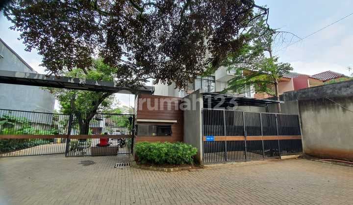 Rumah Siap Huni Modern dan Lokasi Strategis di Komplek Kebagusan Pasar Minggu Jaksel