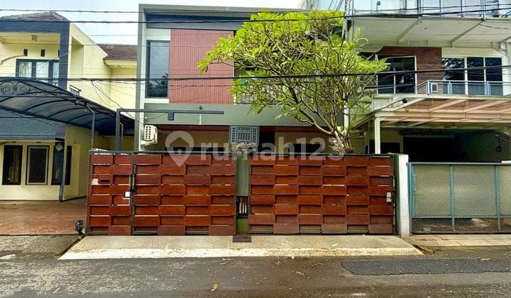 Rumah Modern Siap Huni di Bintaro Pesanggrahan