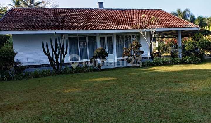 Dijual Rumah Villa di Cisarua Puncak Bogor - View Cantik, Udara Segar
