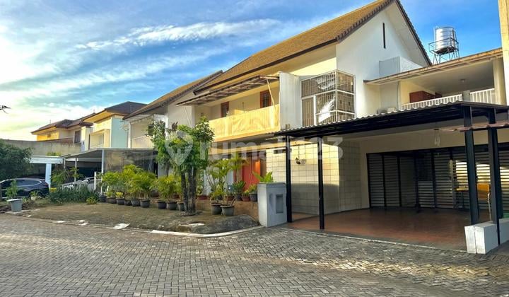 Turun Harga! Rumah Luas, Siap Huni dan Terawat di Bintaro - Harga Terjangkau!