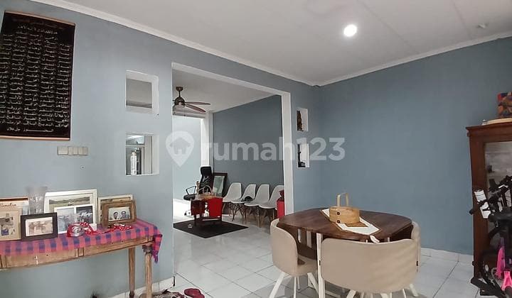 For Sale! Rumah Siap Huni Lokasi Strategis di Lebak Bulus Jakarta Selatan