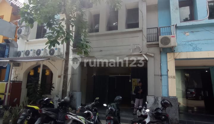 Dijual Ruko di Pusat Bisnis Bintaro - Siap Pakai, Lokasi Strategis