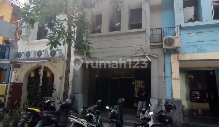 Dijual Ruko di Pusat Bisnis Bintaro - Siap Pakai, Lokasi Strategis