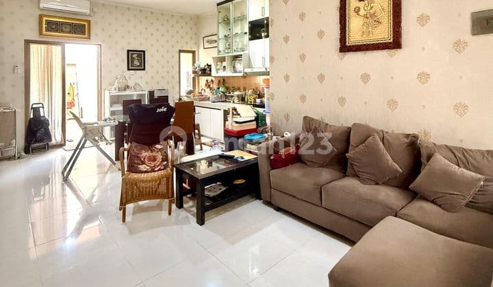 Rumah Emerald Bintaro - Bangunan Bagus dan Siap Huni di Lingkungan Nyaman