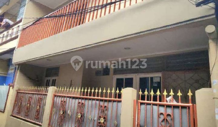 Rumah Dalam Gang Bebas Banjir Lokasi Fantastis di Johar Baru