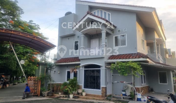 Rumah 3 Lantai di Dalam Cluster Kelapa Gading Jakarta Utara