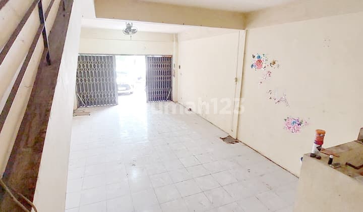 Ruko Siap Pakai 2 Lantai Area Ketintang Gayung Kebonsari Surabaya