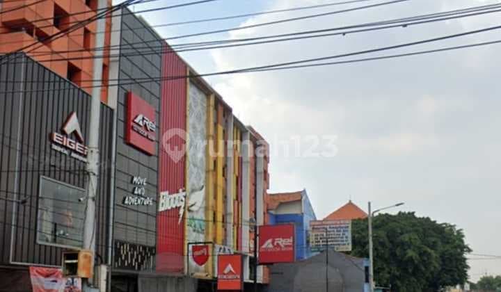 Affordable Wiyung Shophouse with Existing Tenant 150 Million/Year.