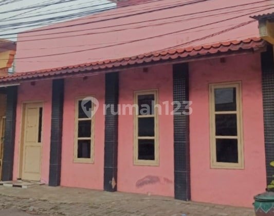 Bekas Cafe 50 meter dari Raya Kandangan Benowo Surabaya