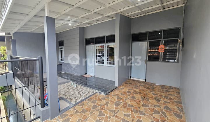 Rumah Sewa Strategis Rungkut Mapan - Dekat Merr