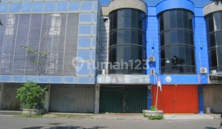 Strategis Ruko 3 Lantai Dekat Sedati Gedangan Waru Sidoarjo