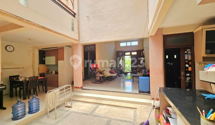 Rumah Rungkut Asri Surabaya Timur 2Lt Kamar 8 SHM Dkt Kampus UPN Bisa Untuk Kost2an