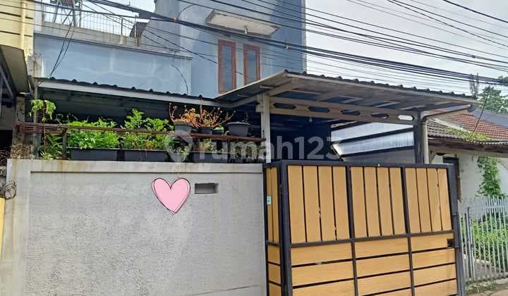 Turun Harga! Rumah di Bandung, Luas Tanah 84m², 3 Kamar