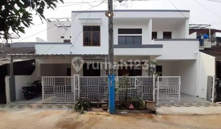 Rumah Luas Siap Huni - Cocok untuk Keluarga Besar / Investasi Tugu Cimanggis