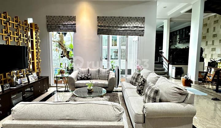 Beautiful 3-Story Ready-to-Occupy House for Sale in Permata Buana, West Jakarta