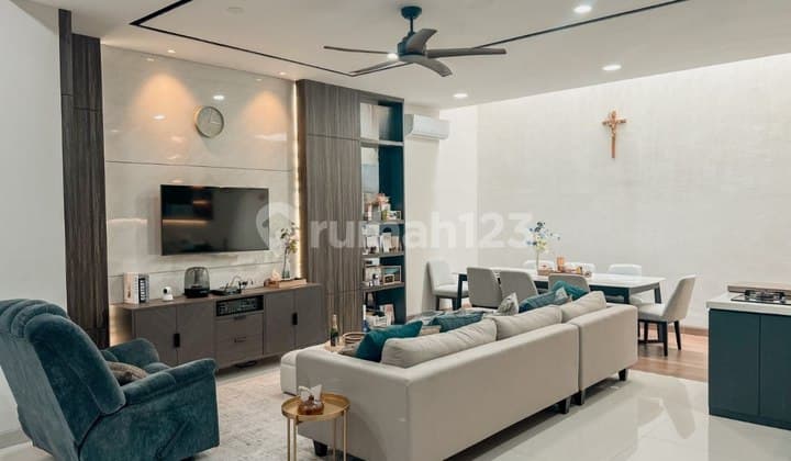 Dijual Rumah 2 Lantai Semi Furnished di Lokasi Strategis Kartini Jakarta Pusat