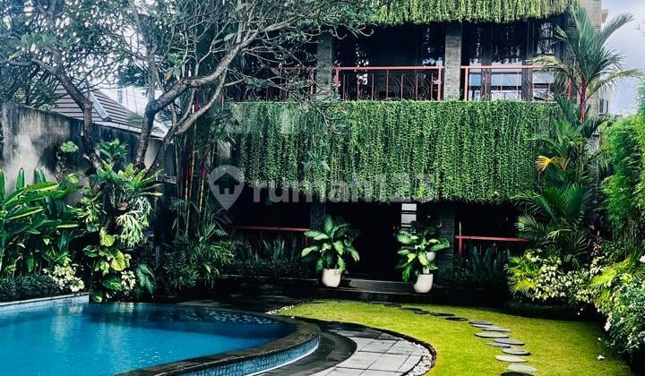 Villa For Rent 4 Bedrooms,Beach Side Area Sanur