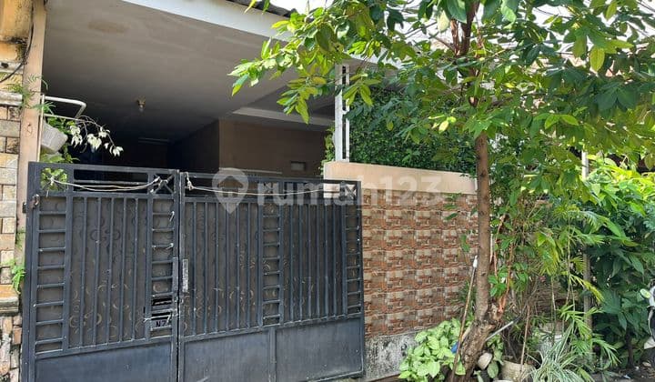 Rumah Sederhana di Komplek Dasana Indah Tangerang