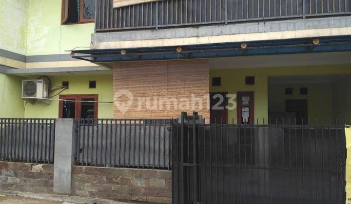 Rumah Bagus 2 Lantai Jalan 2 Mobil di Pengadegan, Jaksel