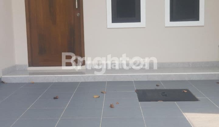 New 3-story house, 180m2 land area, SHM certificate, 3-car width road, 1-car garage, one step away from market and mall.