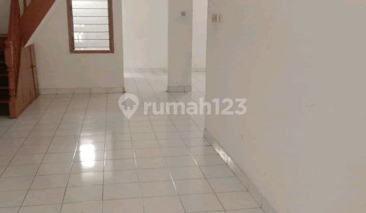 Rumah Bagus 11/2Lt Dekat Lotte Mall Meruya Utara