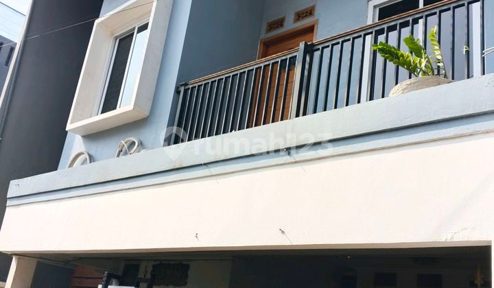 Rumah Mewah 3Lt Dekat Central Park Mall Tanjung Duren